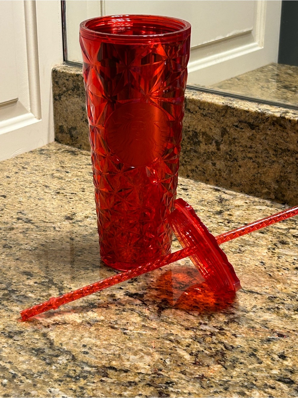 New Limited Edition Starbucks Red Gem-Cut Cold Cup Tumbler – 24 oz
